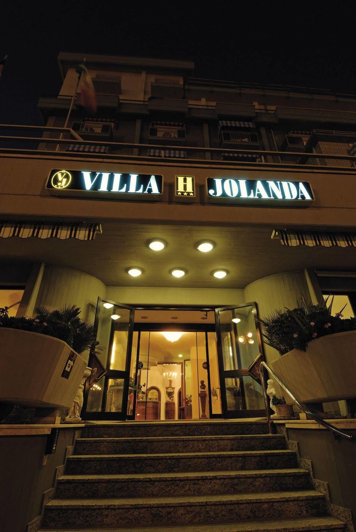 Hotel Residence Villa Jolanda リド・ディ・カマイオーレ エクステリア 写真